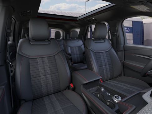 New 2026 Ford Explorer ST-Line w/ ST-Line Street Pack AWD/4WD image 11