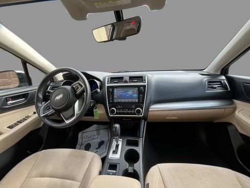 Used 2018 Subaru Outback 2.5i Premium AWD/4WD image 9