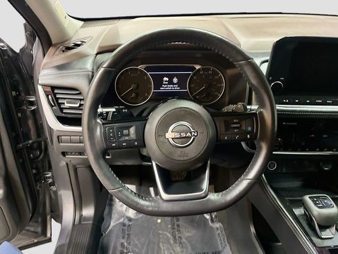 Used 2023 Nissan Rogue SL w/ SL Premium Package FWD image 11
