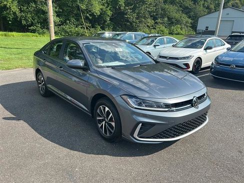 New 2025 Volkswagen Jetta S image 5