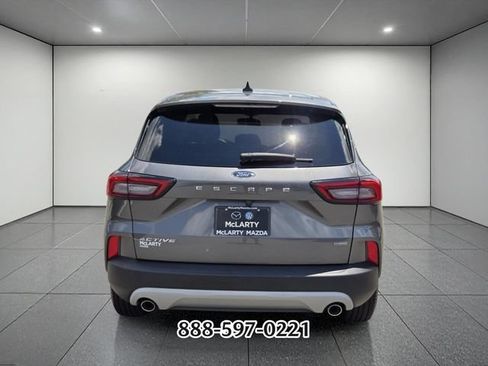 Used 2023 Ford Escape Active FWD image 4