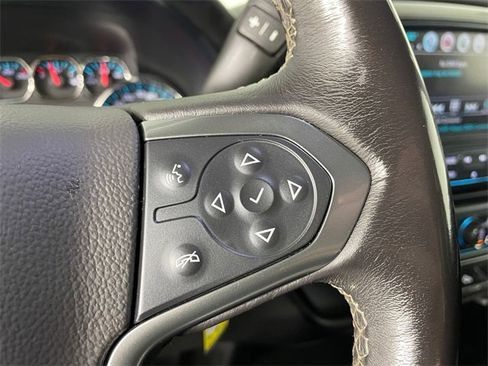 Used 2018 Chevrolet Silverado 1500 LT w/ LT Eassist Package image 10