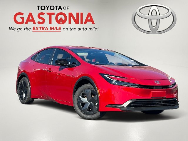 New 2027 Toyota Prius LE FWD image 1
