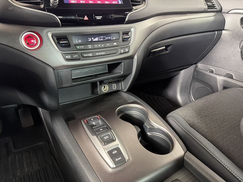 Used 2023 Honda Ridgeline Sport image 15