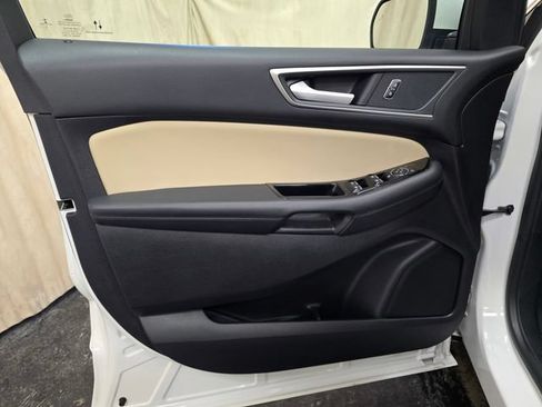 Used 2020 Ford Edge SEL w/ Convenience Package AWD/4WD image 15