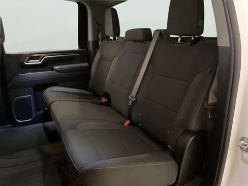 Used 2025 Chevrolet Silverado 2500 LT AWD/4WD image 56