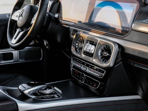 Used 2020 Mercedes-Benz G 550 image 28