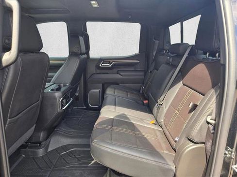 Used 2025 Chevrolet Silverado 1500 High Country w/ High Country Premium Package image 19