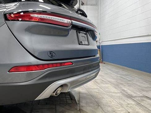 Used 2024 Lincoln Corsair AWD image 31