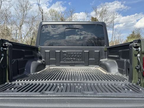 Used 2022 Jeep Gladiator Sport AWD/4WD image 31