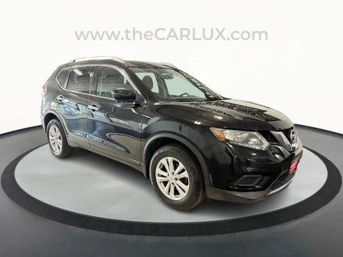 Used 2016 Nissan Rogue SV w/ SV Premium Package image 1
