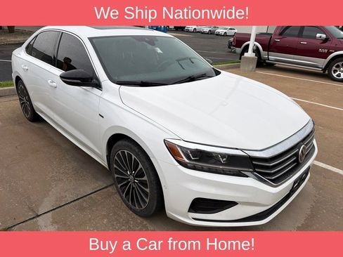 Used 2022 Volkswagen Passat 2.0T FWD image 6