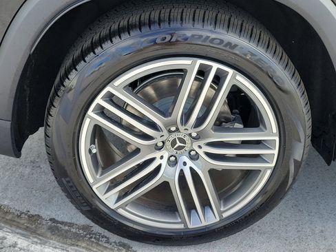 New 2026 Mercedes-Benz GLS 450 4MATIC image 7