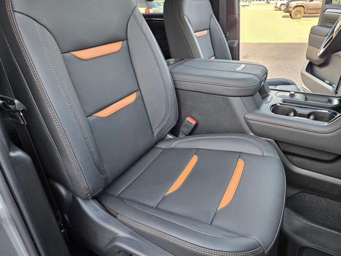 New 2026 GMC Sierra 2500 AT4 image 30