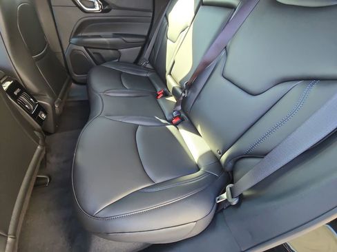 New 2026 Jeep Compass Limited AWD/4WD image 15