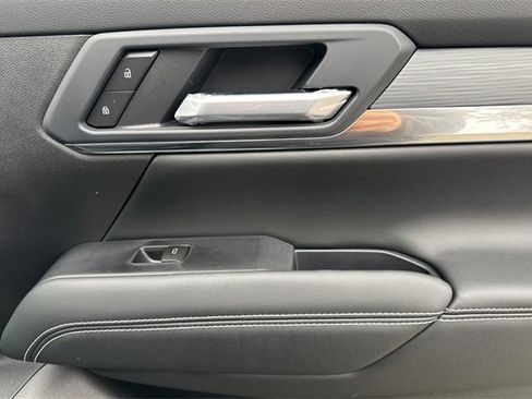 New 2026 GMC Terrain Elevation w/ Elevation Premium Package image 20