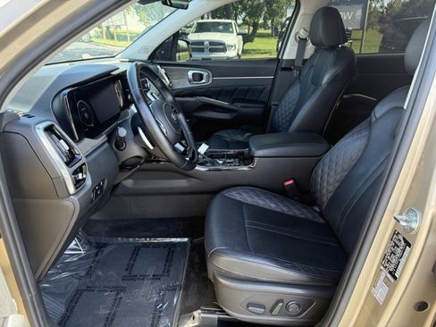 Used 2021 Kia Sorento SX Prestige image 20