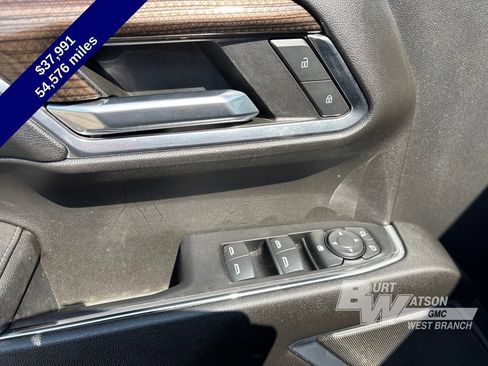 Used 2023 Chevrolet Silverado 1500 RST AWD/4WD image 22