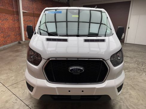 Used 2024 Ford Transit 350 XLT RWD image 8