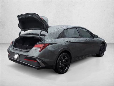 New 2026 Hyundai Elantra Sport image 2