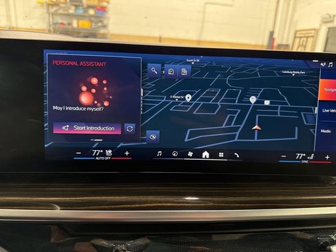 Used 2025 BMW X5 xDrive50e image 31