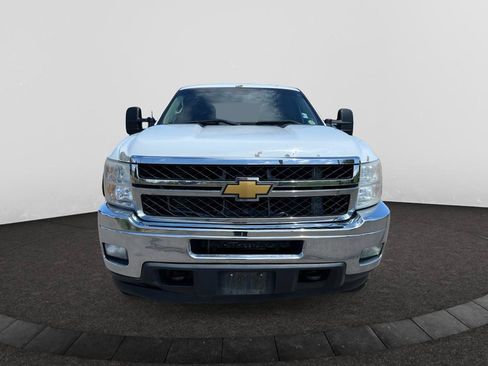 Used 2014 Chevrolet Silverado 3500 LT w/ Interior Plus Package AWD/4WD image 5