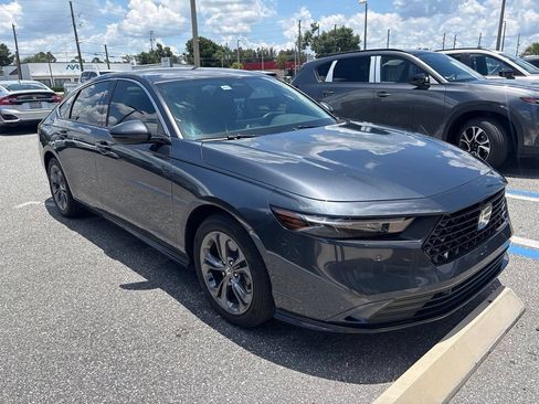 Used 2023 Honda Accord EX-L image 4