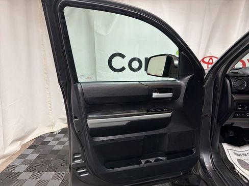 Used 2019 Toyota Tundra SR5 w/ SR5 Upgrade Package image 22