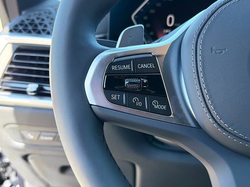 New 2026 BMW X5 xDrive50e w/ Executive Package image 38