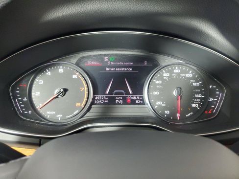 Used 2023 Audi Q5 2.0T Premium AWD/4WD image 28