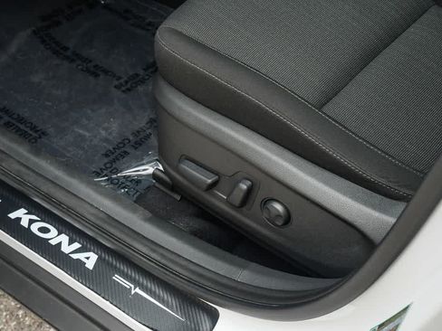 Used 2023 Hyundai Kona SEL w/ Cargo Package AWD/4WD image 24