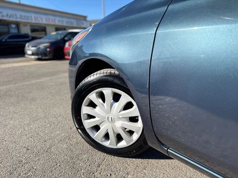 Used 2017 Nissan Versa S Plus image 20