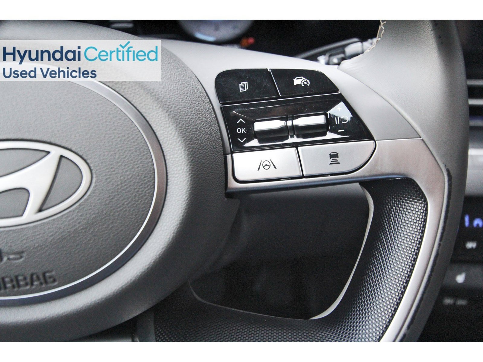 Certified 2025 Hyundai Elantra SEL FWD image 18