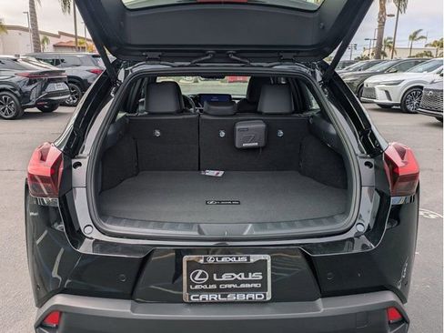 New 2026 Lexus UX 300h AWD image 21