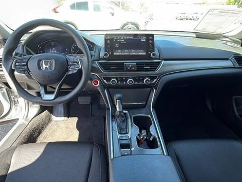 Used 2021 Honda Accord LX image 17