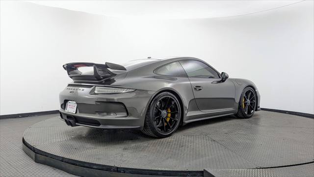 Used 2015 Porsche 911 GT3 RWD image 8