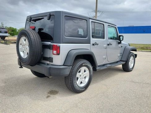 Used 2017 Jeep Wrangler Unlimited Sport w/ Quick Order Package 24S AWD/4WD image 6