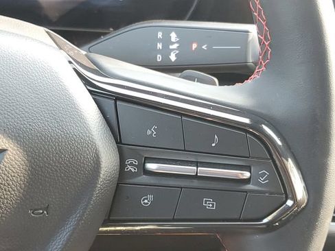 Certified 2026 Chevrolet Equinox RS w/ Convenience Package III FWD image 23