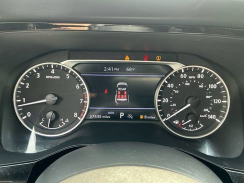 Used 2023 Nissan Pathfinder SV AWD/4WD image 21