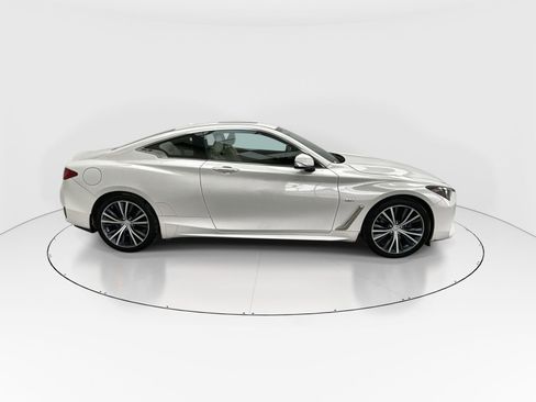 Used 2017 INFINITI Q60 w/ Cargo Package image 9