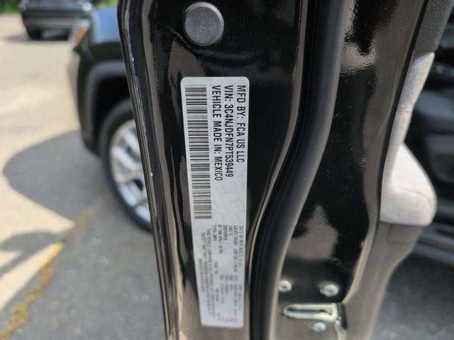 Certified 2023 Jeep Compass Latitude AWD/4WD image 23