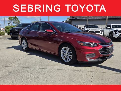 Used 2018 Chevrolet Malibu LT w/ Driver Confidence Package image 1