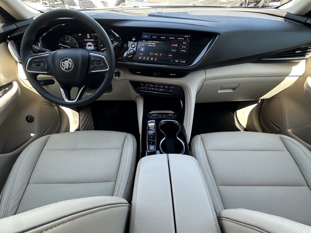 Used 2021 Buick Envision Essence FWD image 9