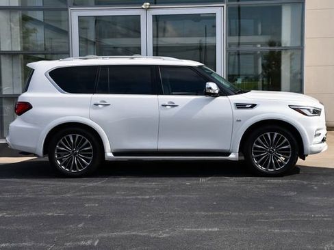 Used 2019 INFINITI QX80 Luxe w/ Proactive Package AWD/4WD image 7