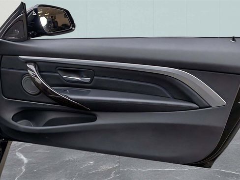 Used 2019 BMW 440i xDrive Coupe w/ M Sport Package image 32