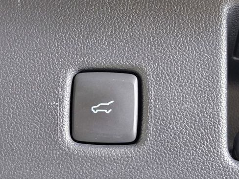 Certified 2022 Ford Escape SE w/ Convenience Package AWD/4WD image 17