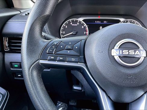 Certified 2024 Nissan Sentra SV image 20