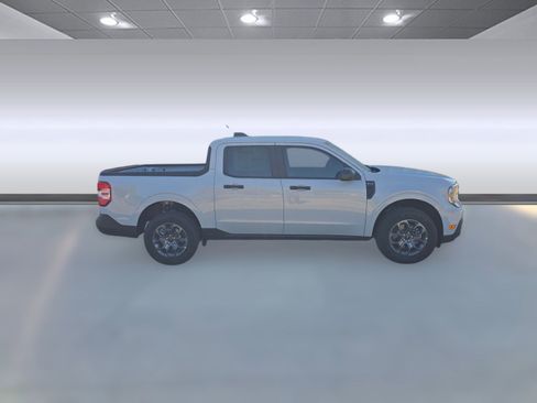 New 2025 Ford Maverick XLT w/ Equipment Group 302A image 8