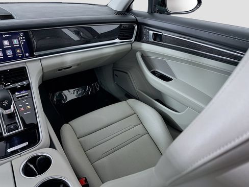 Certified 2023 Porsche Panamera 4S AWD/4WD image 26