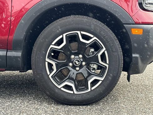 Certified 2025 Ford Bronco Sport Outer Banks w/ Outer Banks Tech Package+ image 31